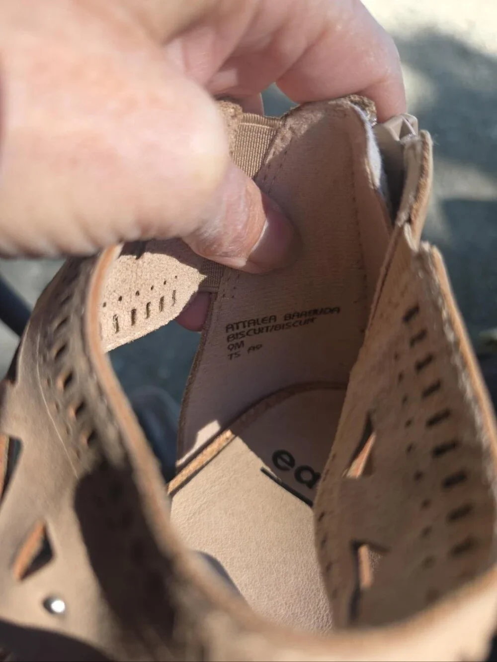 Earth Shoes Attalea Biscuit Laser Cut Espadrille Wedge Sandals Size 9M